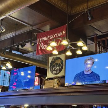Lyons Pub - Pubs Near Me - Minneapolis, Minnesota