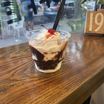 The Weldon Fountain - Smallest and most expensive sundae Ive ever seen. - Ice Cream & Frozen Yogurt Near Me - Glenside, Pennsylvania