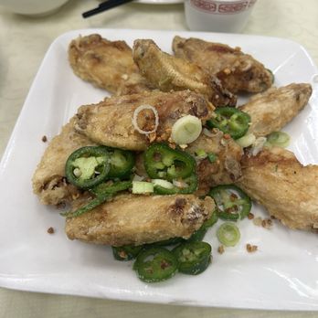 Capital Restaurant - Fried Chicken Wings with Salt and Hot Pepper - Chinese Near Me - San Francisco, California