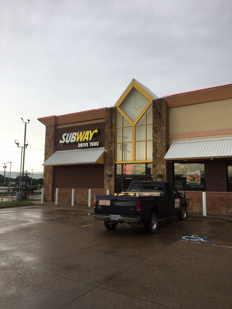 SHELL Updated May 2024 Interstate 45 Service Rd, Corsicana, Texas