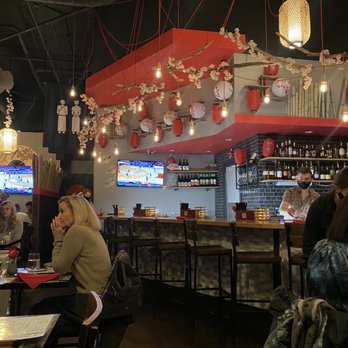 Iza Whiskey & Eats - Sushi Bars Near Me - Carrboro, North Carolina