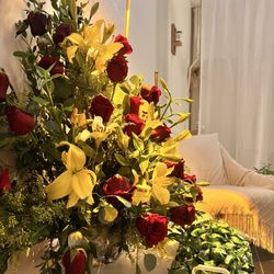 V Spa - Fresh floral arrangement.