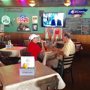 East End Grill - Burgers Near Me - Memphis, Tennessee