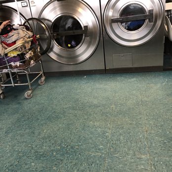 The Laundry Room - Laundromat Near Me - Middleboro, Massachusetts