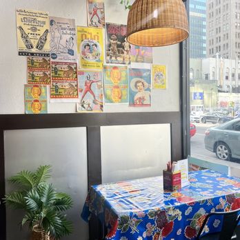 Pintoh Thai - Window seat. - Thai Near Me - Oakland, California Pintoh Thai - Window seat. - Thai Near Me - Oakland, California