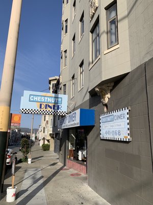 Chestnut Diner by null