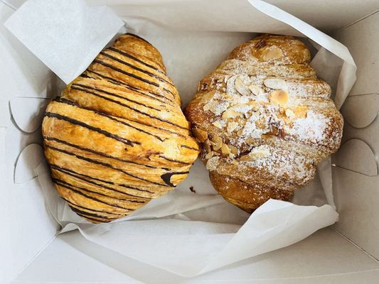 Ellie's Table by null