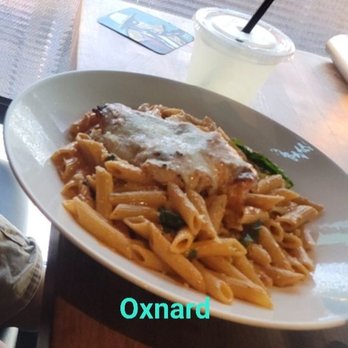 Yard House - New American Near Me - Bakersfield, California