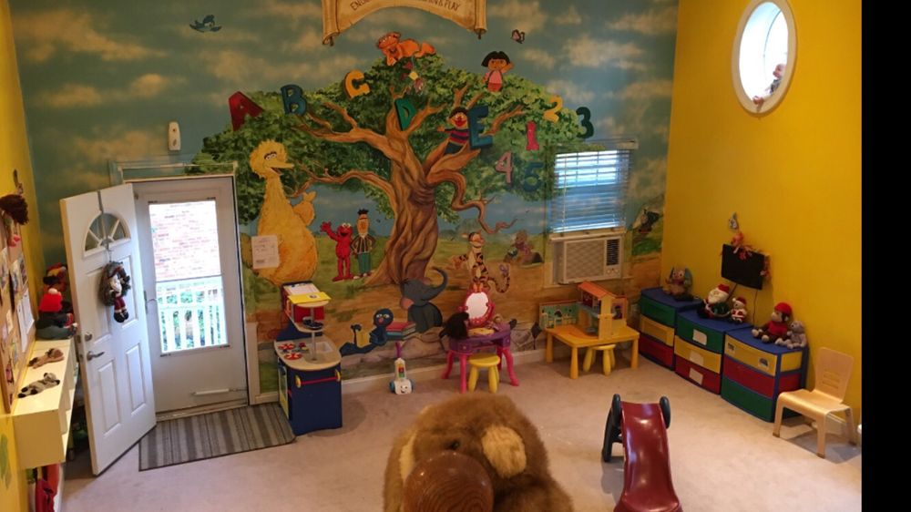 English Village Learn & Play - childcare center in Bethesda, MD