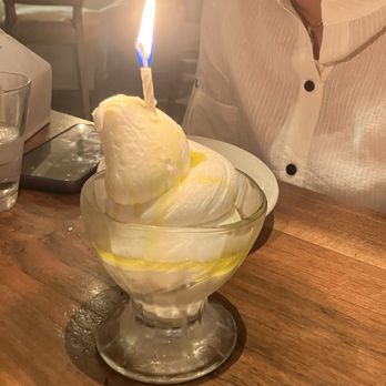 Ema - Frozen Greek Yogurt - Mediterranean Near Me - Chicago, Illinois