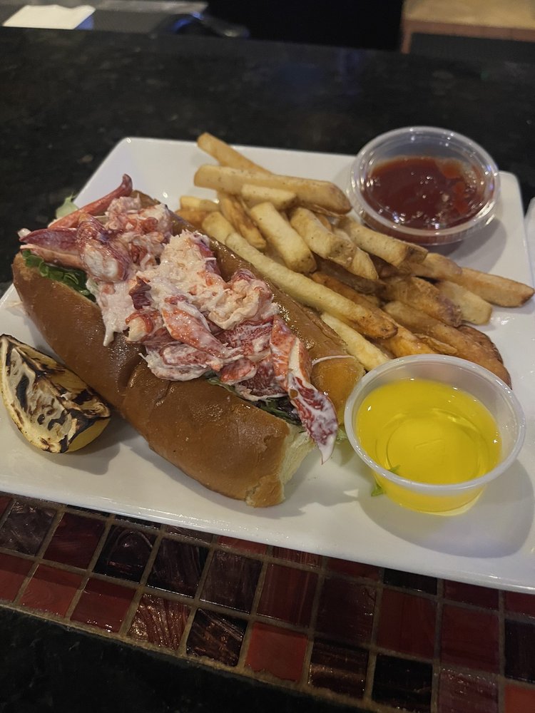 BRINKLEYS RESTAURANT & PUB 38 Reviews & 34 Photos 225 William F