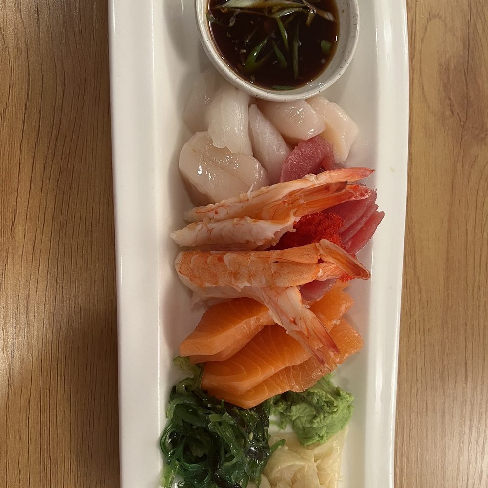 Mandalay - Sashimi platter - Sushi Bars Near Me - Bergen, 12