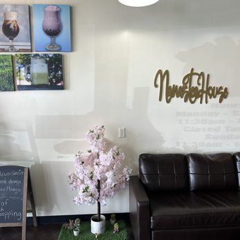 Nana’s Tea House - Cute and adorable decor - Bubble Tea Near Me - Albuquerque, New Mexico