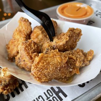 Houston TX Hot Chicken - Mug - Chicken Shop Near Me - Bakersfield, California