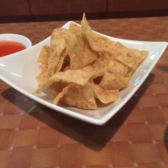 Jade Palace - Crispy noodles - Sushi Bars Near Me - Lynchburg, Virginia
