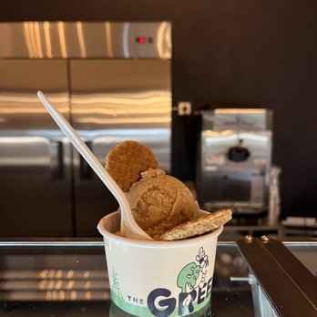 The Greenery Creamery - MPSL, pumpkin caramel - Desserts Near Me - Orlando, Florida