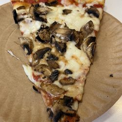 Baldwin Pizzeria - Mushroom!