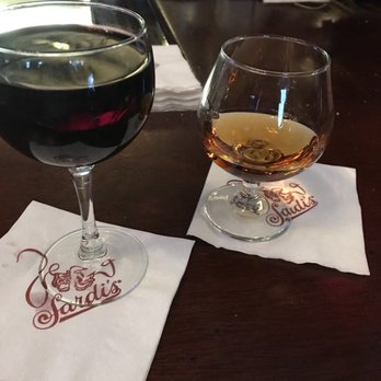 Sardi's - American Near Me - New York, New York