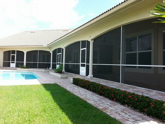 Porch Screened-in - Enclosed porch Porch Screened-in - Enclosed porch