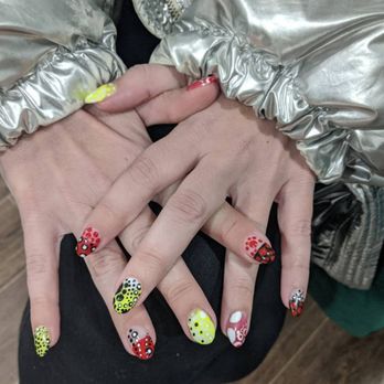 Brilleny - Nail Technicians Near Me Brilleny - Nail Technicians Near Me