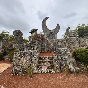 Coral Castle - Museums Near Me - Homestead, Florida