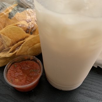 Taqueria Roberto Jr - Horchata. Chips and salsa. - Mexican Near Me - Sacramento, California Taqueria Roberto Jr - Horchata. Chips and salsa. - Mexican Near Me - Sacramento, California