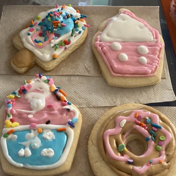 A Cake Life - Popsicle, cupcake, donuts - Bakeries Near Me - Honolulu, Hawaii A Cake Life - Popsicle, cupcake, donuts - Bakeries Near Me - Honolulu, Hawaii