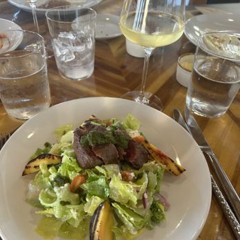 Farmers Grain Kitchen + Cellar - Grilled Peach and Steak Salad - New American Near Me - Edmond, Oklahoma Farmers Grain Kitchen + Cellar - Grilled Peach and Steak Salad - New American Near Me - Edmond, Oklahoma