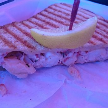 C-Ray Lobster - Seafood Near Me - Bar Harbor, Maine