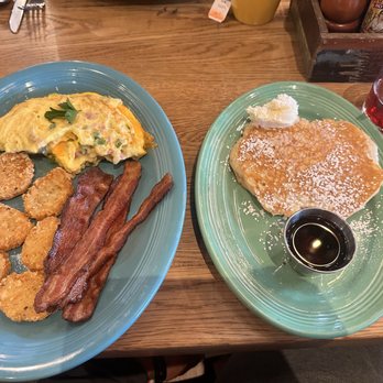Sunnyside All Day Brunch Cafe - Pancakes Near Me - Boston, Massachusetts Sunnyside All Day Brunch Cafe - Pancakes Near Me - Boston, Massachusetts