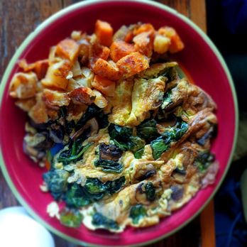 Harvest Moon Caterers - Mushroom spinach omelette with home fries - Cafes Near Me - Chestnut Ridge, New York