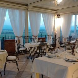 Le Nicchie - Immersi in un bellissimo panorama e circondati da totale relax