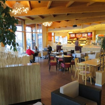 Bäckerei Mack - Reichlich Sitzplätze am Rand des Industriegebietes - Bakeries Near Me - Butzbach, HE Bäckerei Mack - Reichlich Sitzplätze am Rand des Industriegebietes - Bakeries Near Me - Butzbach, HE