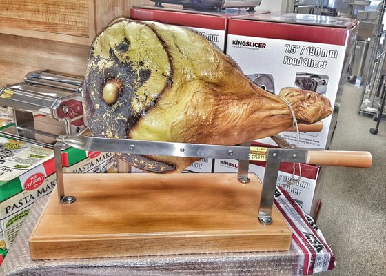 Consiglio's Kitchenware by null