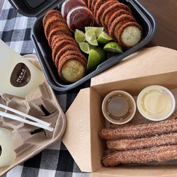 Mexa O' Holics - Lemonade, cucumber rolls, and churros