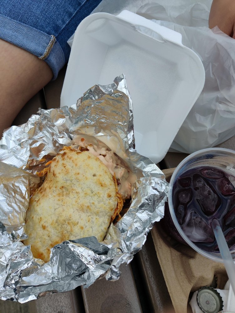 NICOLE’S AREPAS & SABOR Updated September 2024 21 Photos 123