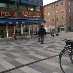 Spicy Hot - View from Fristadstorget (city's main square).