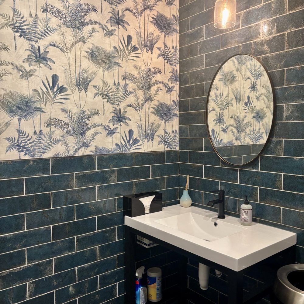 Fora Cafe - Bathroom - Mediterranean Near Me - Port Washington, New York Fora Cafe - Bathroom - Mediterranean Near Me - Port Washington, New York