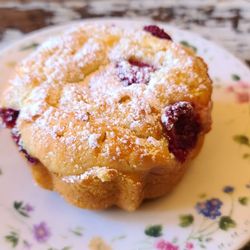 Lemon raspberry cake