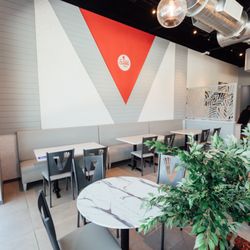 Vicky Bakery Homestead - Store interior