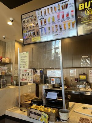 Sunmerry Bakery by null