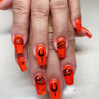 Lush Nails Spa - Halloween Nail Art - Nail Salons Near Me - Kyle, Texas