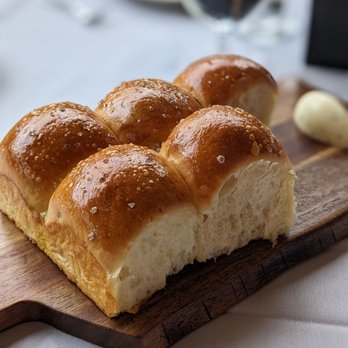 Bludorn - Rolls - New American Near Me - Houston, Texas