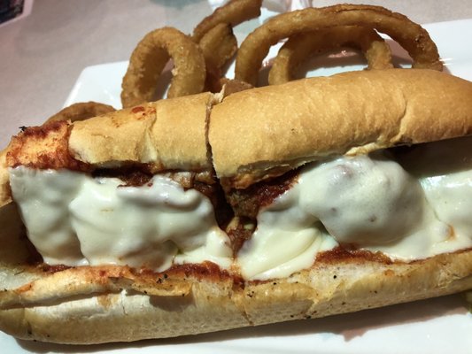 Luigi's Italian Bistro by null