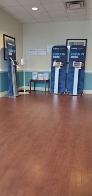 LABCORP Updated January 2026 15 Photos 31 Reviews 860 Omni Blvd