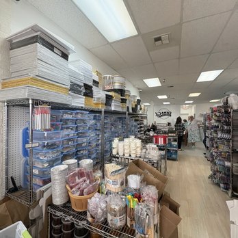 Dawn's Candy & Cake Supply - Chocolatiers & Shops Near Me - Lynnwood, Washington Dawn's Candy & Cake Supply - Chocolatiers & Shops Near Me - Lynnwood, Washington