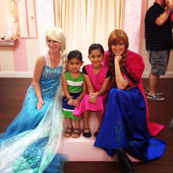 Little Princess Spa - Ana and Elsa :) - Day Spas Near Me - Wellington, Florida