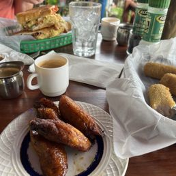 Maduros