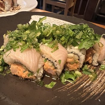 Oishi Sushi - Rising Hamachi Special Roll - Japanese Near Me - Glendale, California Oishi Sushi - Rising Hamachi Special Roll - Japanese Near Me - Glendale, California