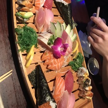 Miyozen - Sushi Lover for 2 - Sushi Bars Near Me - Emeryville, California Miyozen - Sushi Lover for 2 - Sushi Bars Near Me - Emeryville, California